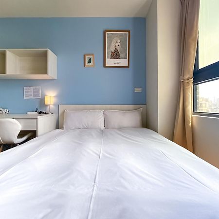 Adagio Hostel Taichung Exterior photo