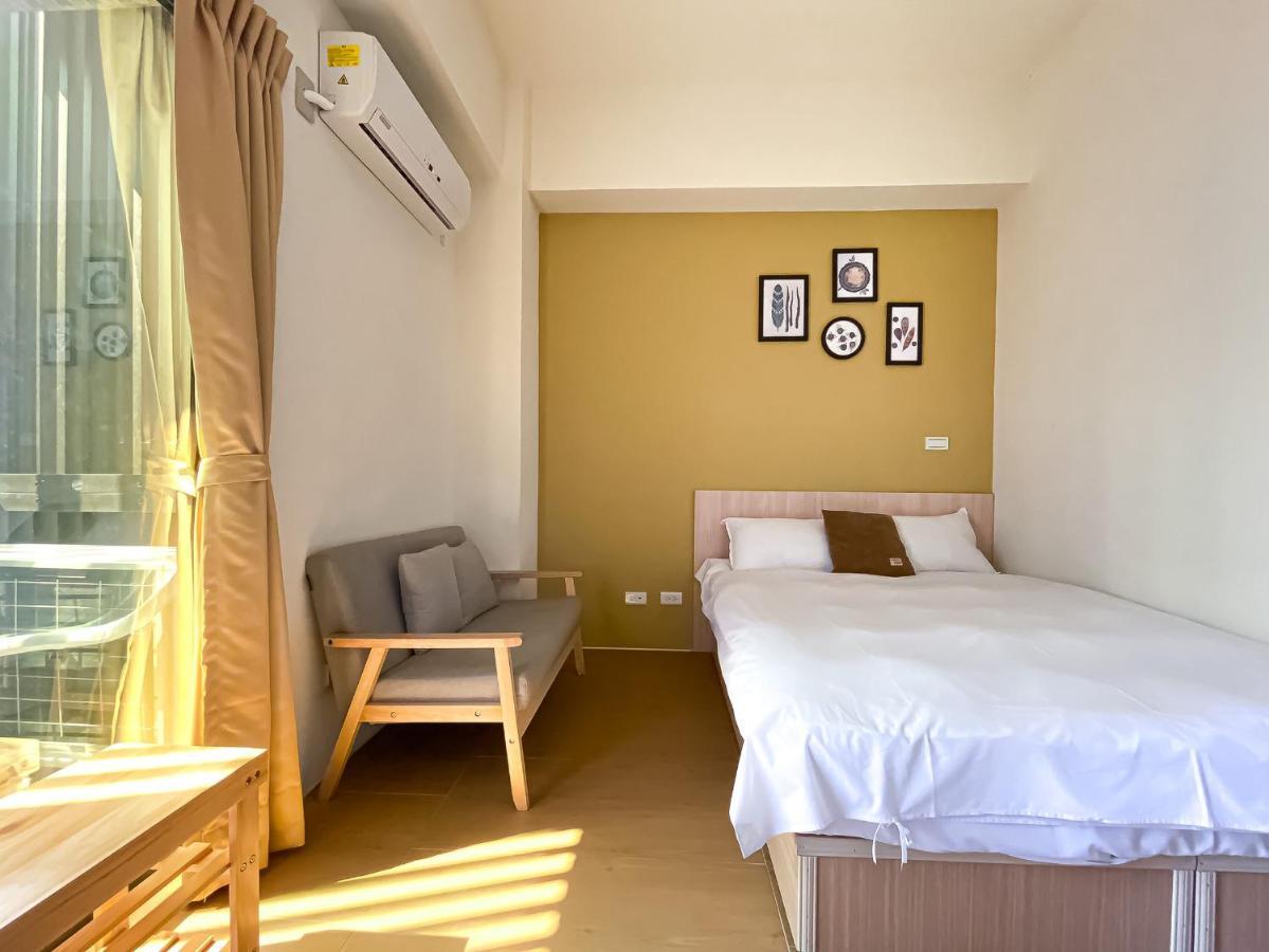 Adagio Hostel Taichung Exterior photo