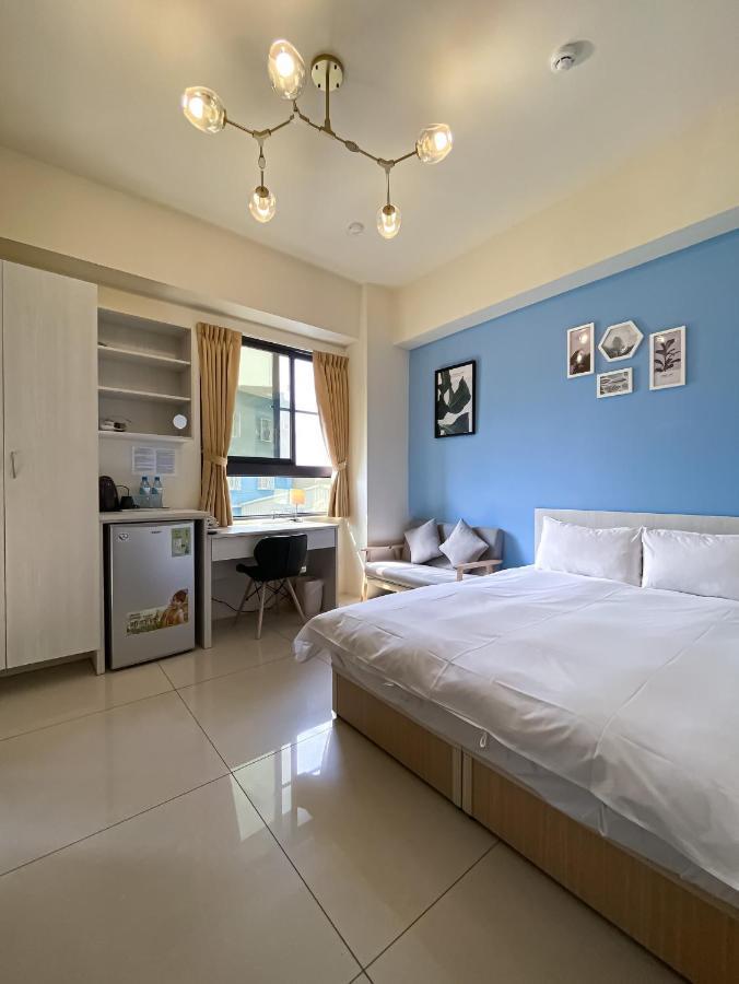 Adagio Hostel Taichung Exterior photo