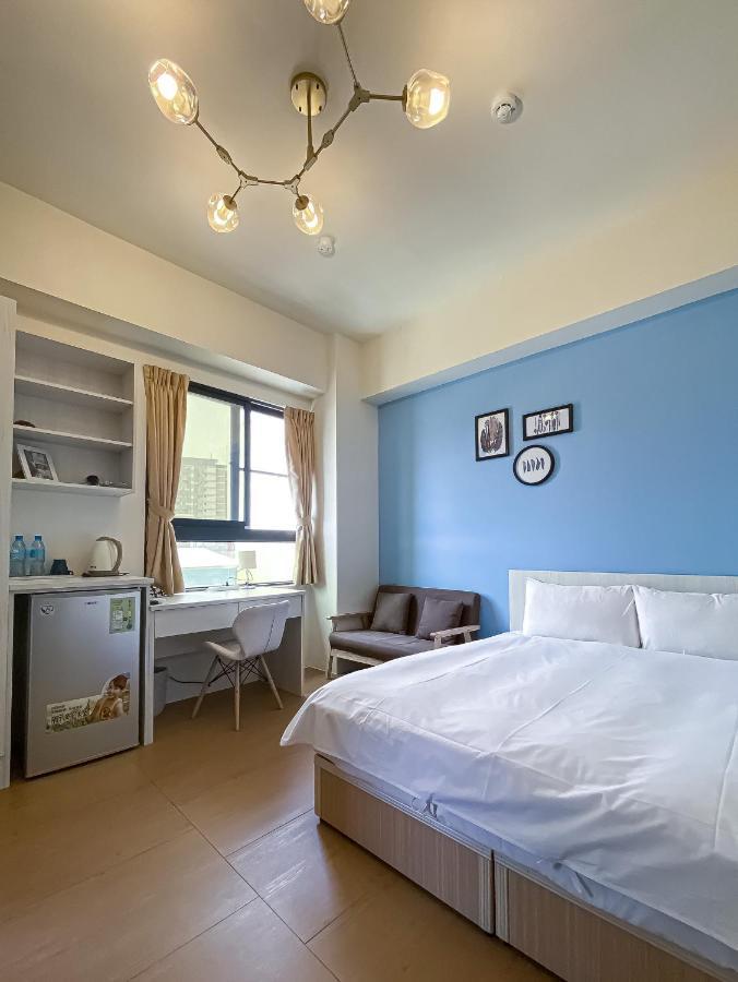 Adagio Hostel Taichung Exterior photo