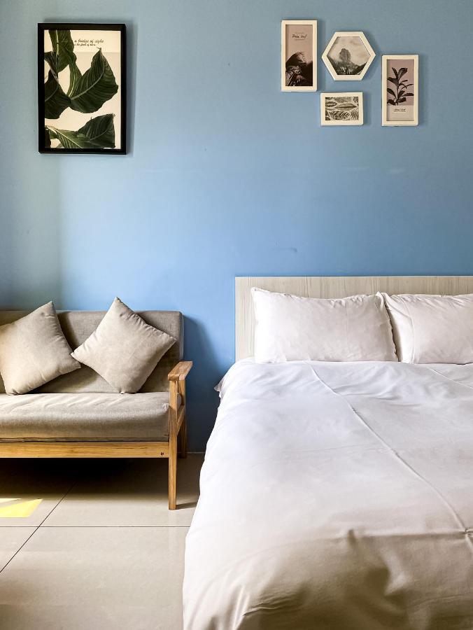 Adagio Hostel Taichung Exterior photo